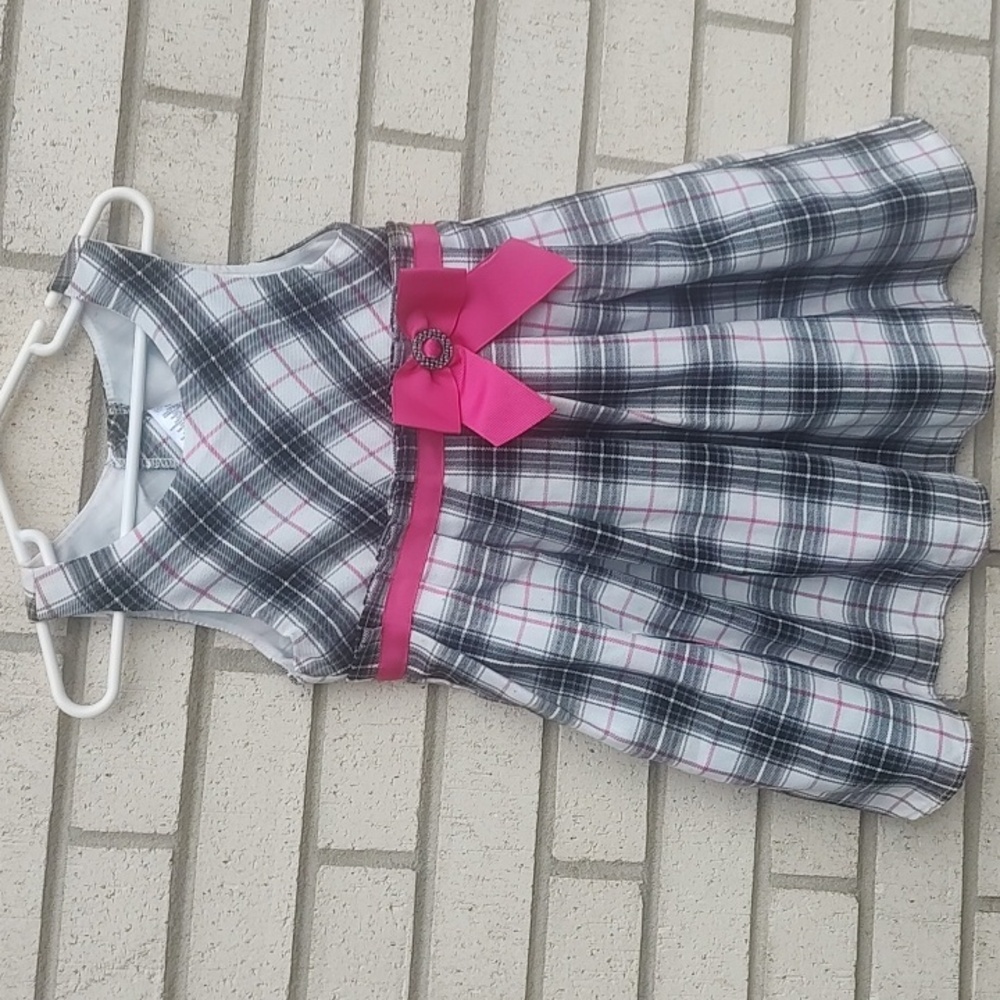 Plaid dress - Picture 2 of 10